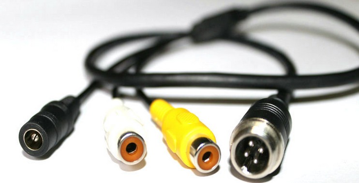 4 Pin Male Head With RCA Male Adaptor
